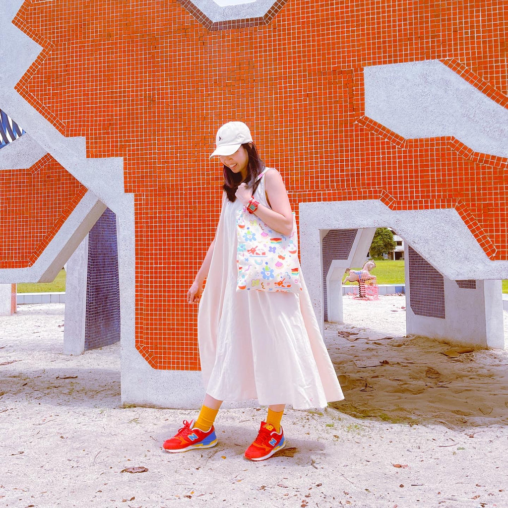 Merlion Childhood Print Tote Bag